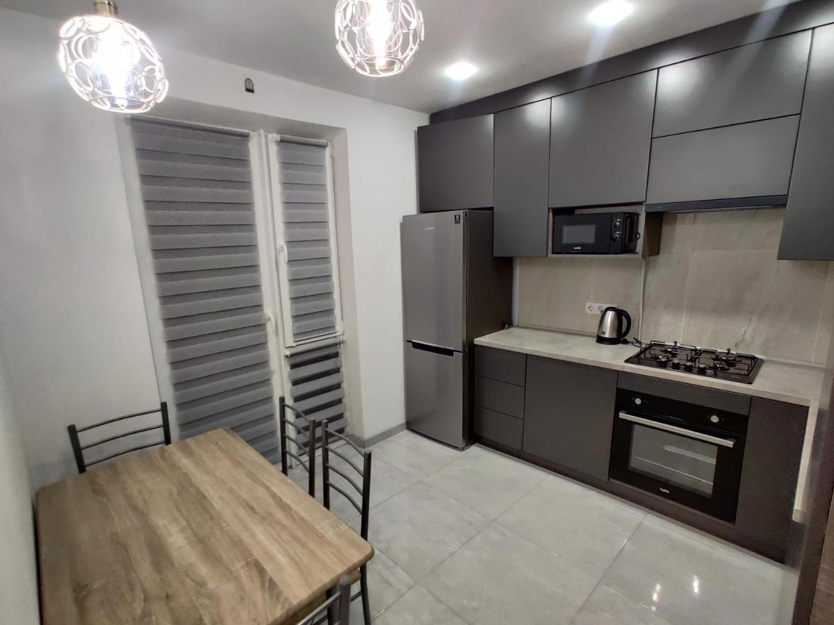 Oazis Apartments Chernivtsi Εξωτερικό φωτογραφία