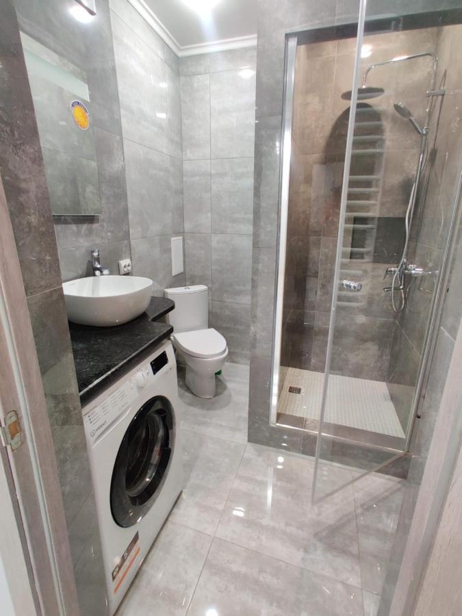 Oazis Apartments Chernivtsi Εξωτερικό φωτογραφία