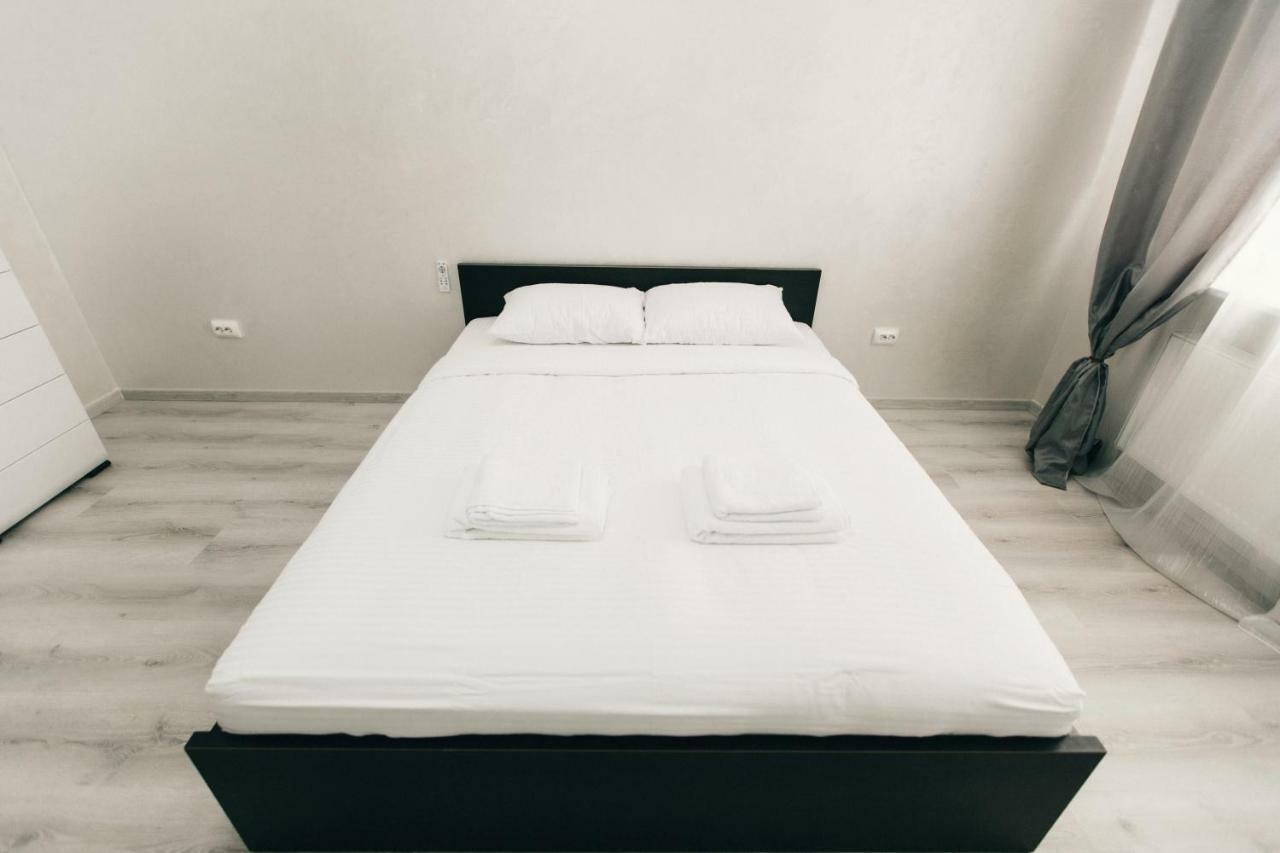 Oazis Apartments Chernivtsi Εξωτερικό φωτογραφία